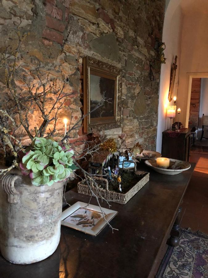 La Casa Nel Bosco Villa Lari Eksteriør billede