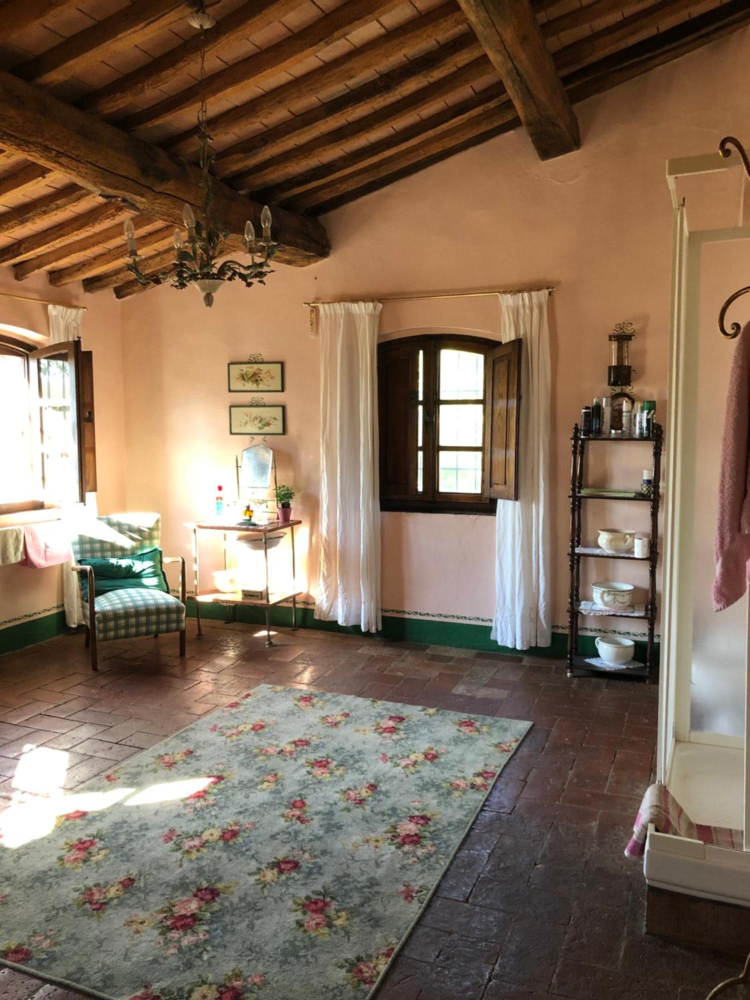 La Casa Nel Bosco Villa Lari Eksteriør billede